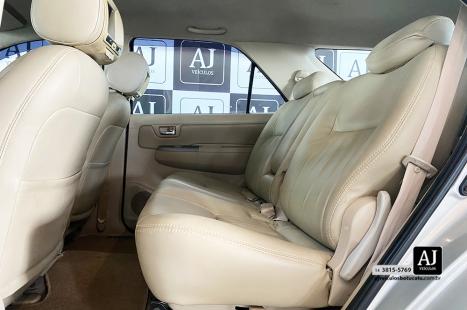 TOYOTA Hilux SW4 3.0 16V 4P SRV 4X4 TURBO DIESEL AUTOM�TICO, Foto 14