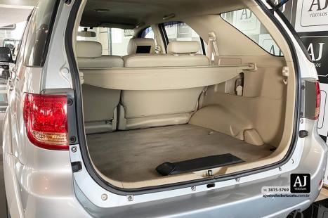 TOYOTA Hilux SW4 3.0 16V 4P SRV 4X4 TURBO DIESEL AUTOM�TICO, Foto 19