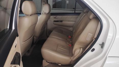 TOYOTA Hilux SW4 3.0 16V 4P SRV 4X4 TURBO DIESEL AUTOM�TICO, Foto 10