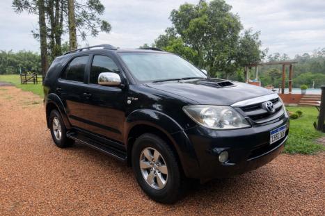TOYOTA Hilux SW4 3.0 16V 4P SRV 4X4 TURBO DIESEL AUTOM�TICO, Foto 1