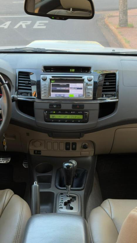 TOYOTA Hilux SW4 3.0 16V 4P 4X4 SRV TURBO DIESEL, Foto 16