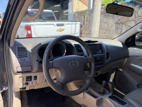 TOYOTA Hilux SW4 3.0 16V 4P SRV 4X4 TURBO DIESEL AUTOM�TICO, Foto 4