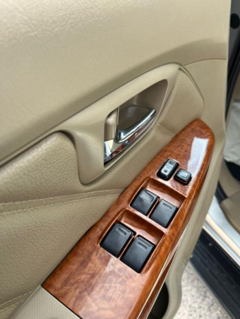 TOYOTA Hilux SW4 3.0 16V 4P SRV 4X4 7 LUGARES TURBO DIESEL AUTOM�TICO, Foto 5