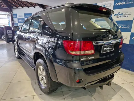 TOYOTA Hilux SW4 3.0 16V 4P SRV 4X4 TURBO DIESEL AUTOM�TICO, Foto 4