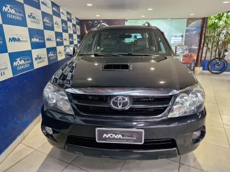 TOYOTA Hilux SW4 3.0 16V 4P SRV 4X4 TURBO DIESEL AUTOM�TICO, Foto 18