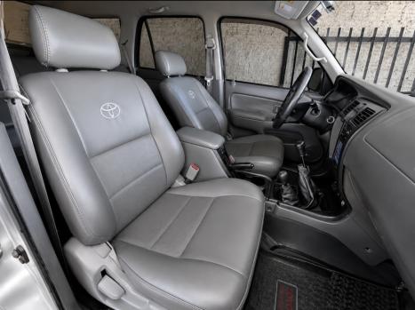 TOYOTA Hilux SW4 3.0 16V 4P 4X4 SRV TURBO DIESEL, Foto 6