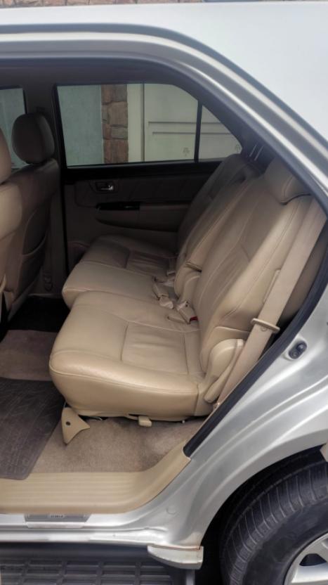 TOYOTA Hilux SW4 3.0 16V 4P SRV 4X4 7 LUGARES TURBO DIESEL AUTOM�TICO, Foto 6