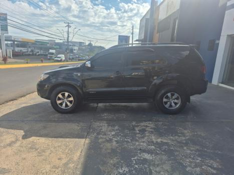 TOYOTA Hilux SW4 3.0 V6 12V 4P SRV 4X4 TURBO DIESEL AUTOM�TICO, Foto 6
