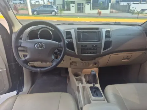 TOYOTA Hilux SW4 3.0 V6 12V 4P SRV 4X4 TURBO DIESEL AUTOM�TICO, Foto 12