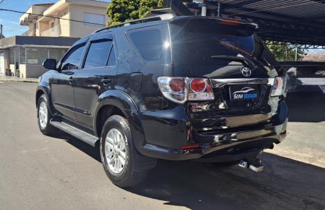TOYOTA Hilux SW4 3.0 16V 4P SRV 4X4 TURBO DIESEL AUTOM�TICO, Foto 4