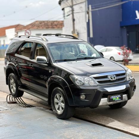 TOYOTA Hilux SW4 3.0 16V 4P SRV 4X4 TURBO DIESEL AUTOMÁTICO, Foto 4