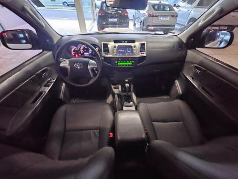 TOYOTA Hilux SW4 3.0 16V 4P SRV 4X4 TURBO DIESEL AUTOM�TICO, Foto 10