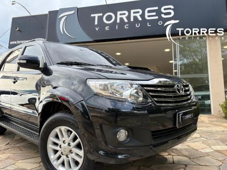 TOYOTA Hilux SW4 , Foto 2