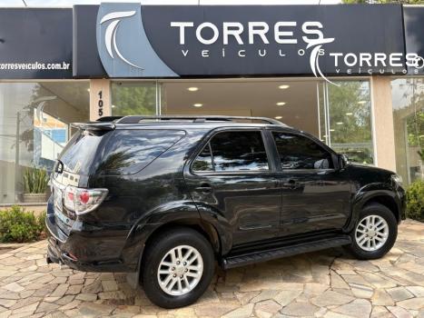TOYOTA Hilux SW4 , Foto 4