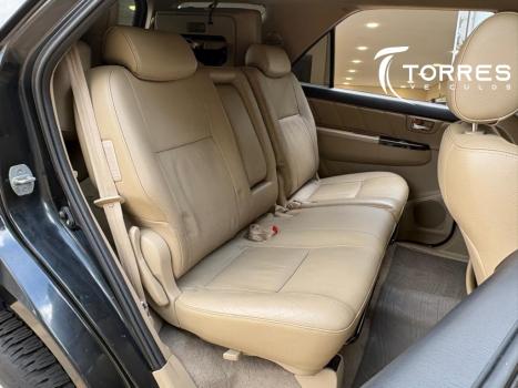 TOYOTA Hilux SW4 , Foto 14