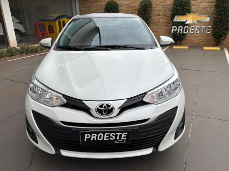TOYOTA Yaris Hatch 1.5 16V 4P FLEX XL PLUS CONNECT MULTIDRIVE AUTOMTICO CVT, Foto 2