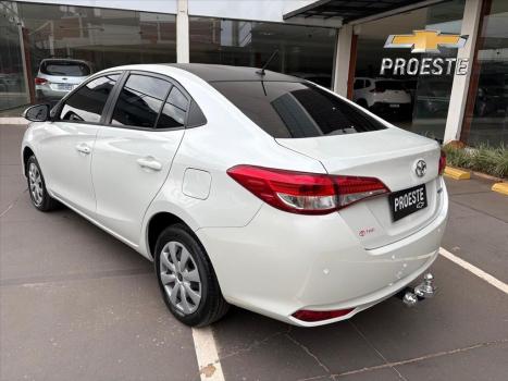 TOYOTA Yaris Hatch 1.5 16V 4P FLEX XL PLUS CONNECT MULTIDRIVE AUTOMTICO CVT, Foto 7