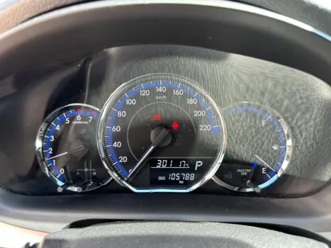 TOYOTA Yaris Hatch 1.3 16V 4P FLEX XL PLUS TECH MULTIDRIVE AUTOMÁTICO CVT, Foto 7 TOYOTA Yaris Hatch 1.3 16V 4P FLEX XL PLUS TECH MULTIDRIVE AUTOMÁTICO CVT, Foto 7