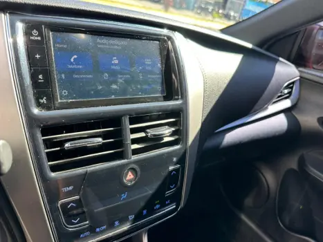 TOYOTA Yaris Hatch 1.3 16V 4P FLEX XL PLUS TECH MULTIDRIVE AUTOMÁTICO CVT, Foto 8 TOYOTA Yaris Hatch 1.3 16V 4P FLEX XL PLUS TECH MULTIDRIVE AUTOMÁTICO CVT, Foto 8