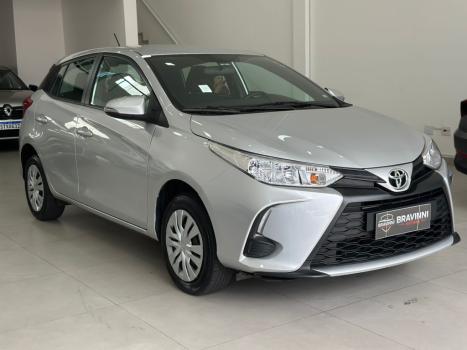 TOYOTA Yaris Hatch 1.5 16V 4P FLEX XL MULTIDRIVE AUTOMTICO CVT, Foto 4