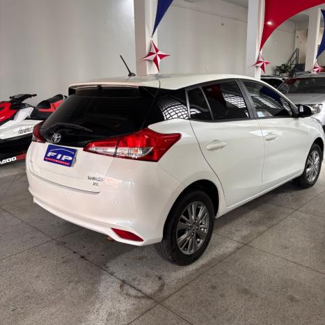 TOYOTA Yaris Hatch 1.5 16V 4P FLEX XL PLUS CONNECT MULTIDRIVE AUTOM�TICO CVT, Foto 9