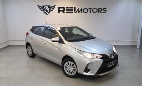 TOYOTA Yaris Hatch 1.5 16V 4P FLEX XL MULTIDRIVE AUTOM�TICO CVT, Foto 2