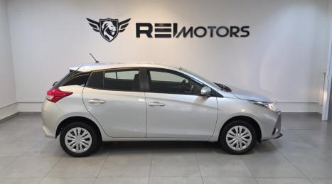 TOYOTA Yaris Hatch 1.5 16V 4P FLEX XL MULTIDRIVE AUTOM�TICO CVT, Foto 7