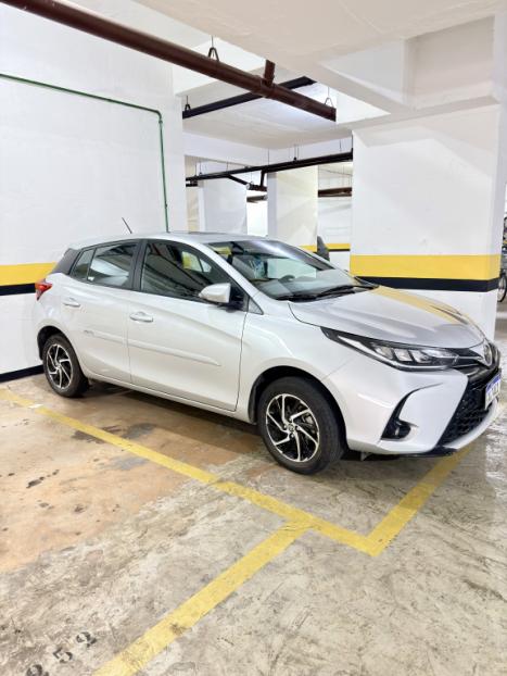 TOYOTA Yaris Hatch 1.5 16V 4P FLEX XLS CONNECT MULTIDRIVE AUTOM�TICO CVT, Foto 2