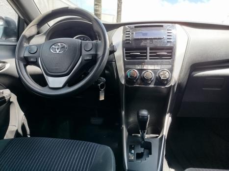 TOYOTA Yaris Hatch 1.3 16V 4P FLEX XL MULTIDRIVE AUTOM�TICO CVT, Foto 12
