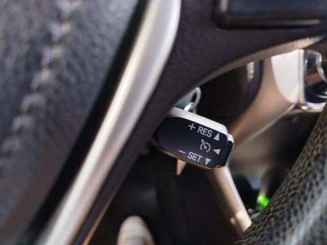 TOYOTA Yaris Hatch 1.3 16V 4P FLEX XL MULTIDRIVE AUTOM�TICO CVT, Foto 16