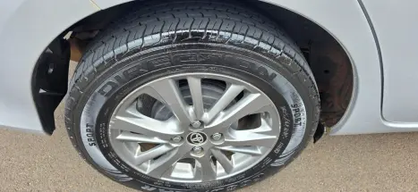 TOYOTA Yaris Hatch 1.3 16V 4P FLEX XL MULTIDRIVE AUTOM�TICO CVT, Foto 8