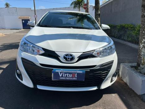 TOYOTA Yaris Hatch 1.3 16V 4P FLEX XL MULTIDRIVE AUTOM�TICO CVT, Foto 2