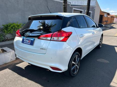 TOYOTA Yaris Hatch 1.3 16V 4P FLEX XL MULTIDRIVE AUTOM�TICO CVT, Foto 6