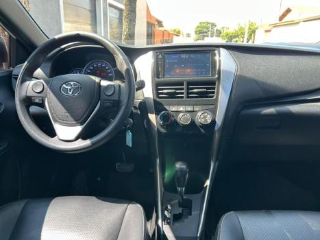TOYOTA Yaris Hatch 1.3 16V 4P FLEX XL MULTIDRIVE AUTOM�TICO CVT, Foto 14