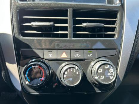 TOYOTA Yaris Hatch 1.3 16V 4P FLEX XL MULTIDRIVE AUTOM�TICO CVT, Foto 16