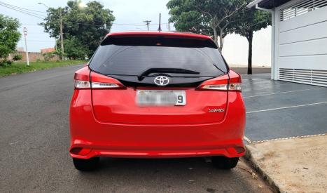 TOYOTA Yaris Hatch 1.3 16V 4P FLEX XL MULTIDRIVE AUTOM�TICO CVT, Foto 4