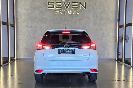 TOYOTA Yaris Hatch 1.5 16V 4P FLEX XS CONNECT MULTIDRIVE AUTOM�TICO CVT, Foto 4