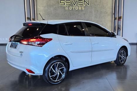 TOYOTA Yaris Hatch 1.5 16V 4P FLEX XS CONNECT MULTIDRIVE AUTOM�TICO CVT, Foto 5