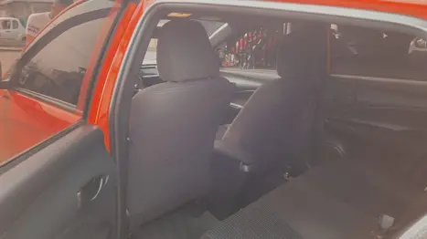 TOYOTA Yaris Hatch 1.3 16V 4P FLEX XL MULTIDRIVE AUTOM�TICO CVT, Foto 7