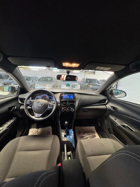 TOYOTA Yaris Hatch 1.3 16V 4P FLEX XL, Foto 10