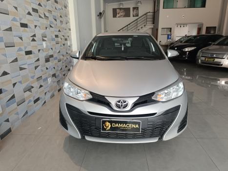 TOYOTA Yaris Hatch 1.3 16V 4P FLEX XL MULTIDRIVE AUTOM�TICO CVT, Foto 2