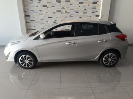 TOYOTA Yaris Hatch 1.3 16V 4P FLEX XL MULTIDRIVE AUTOM�TICO CVT, Foto 4