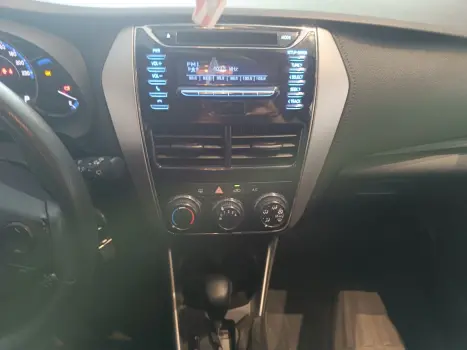 TOYOTA Yaris Hatch 1.3 16V 4P FLEX XL MULTIDRIVE AUTOM�TICO CVT, Foto 16