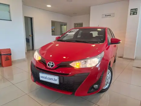 TOYOTA Yaris Hatch 1.3 16V 4P FLEX XL PLUS TECH MULTIDRIVE AUTOM�TICO CVT, Foto 3