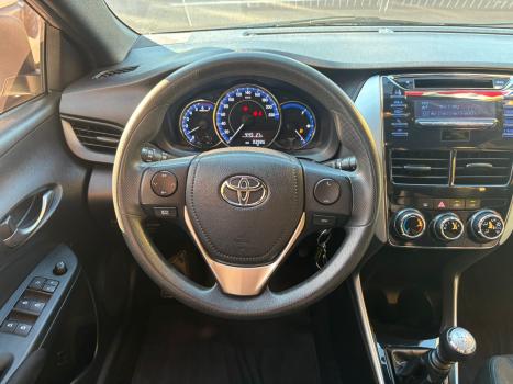 TOYOTA Yaris Hatch 1.3 16V 4P FLEX XL, Foto 6