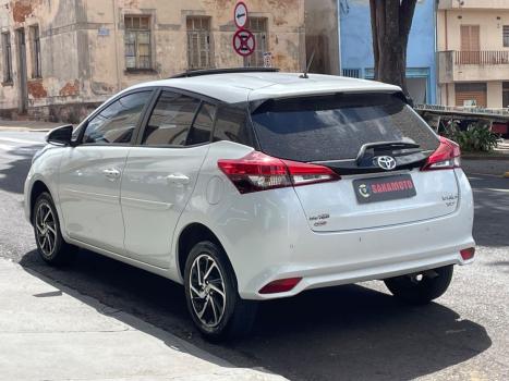 TOYOTA Yaris Hatch 1.5 16V 4P FLEX XLS CONNECT MULTIDRIVE AUTOM�TICO CVT, Foto 3