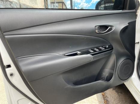 TOYOTA Yaris Hatch 1.5 16V 4P FLEX XLS CONNECT MULTIDRIVE AUTOM�TICO CVT, Foto 11