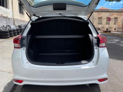 TOYOTA Yaris Hatch 1.5 16V 4P FLEX XLS CONNECT MULTIDRIVE AUTOM�TICO CVT, Foto 12