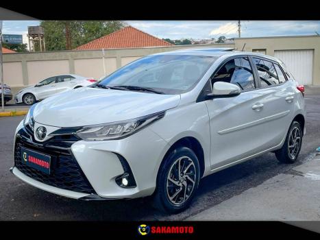 TOYOTA Yaris Hatch 1.5 16V 4P FLEX XLS CONNECT MULTIDRIVE AUTOM�TICO CVT, Foto 4