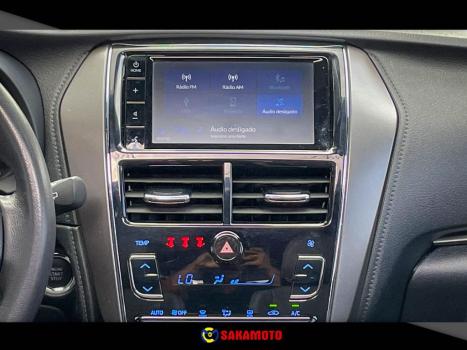 TOYOTA Yaris Hatch 1.5 16V 4P FLEX XLS CONNECT MULTIDRIVE AUTOM�TICO CVT, Foto 10